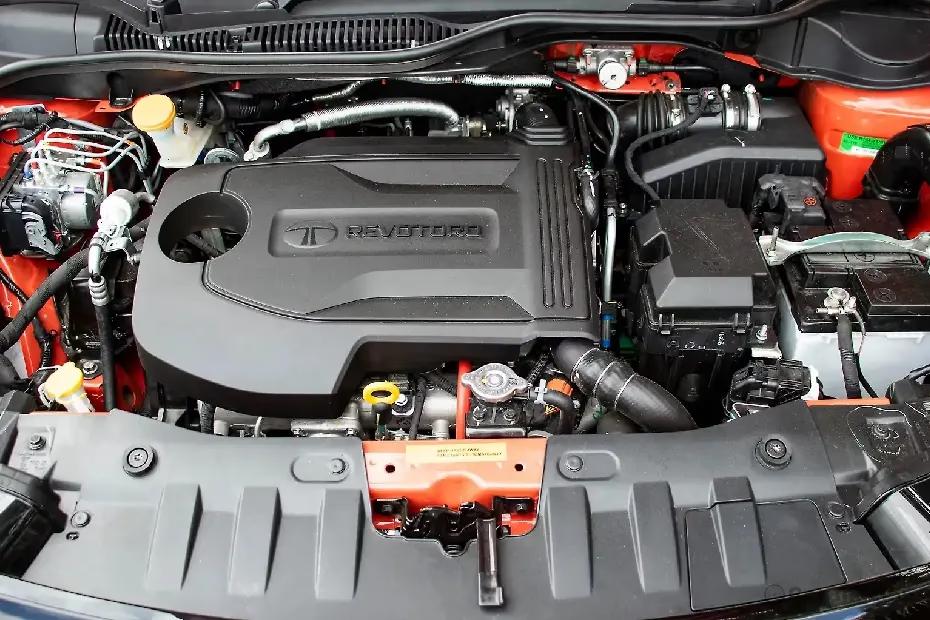 Altroz Engine and Performance Altroz Engine and Performance